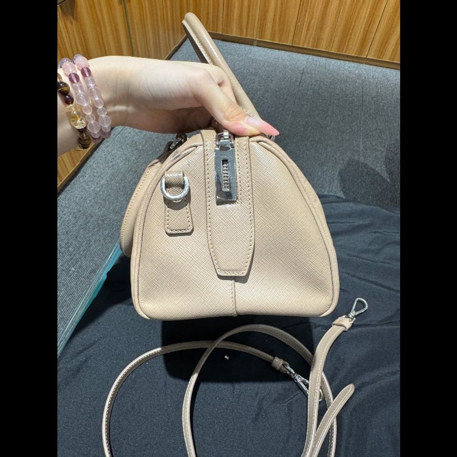Prada/普拉達米色波士頓手提包 底長25左右-5