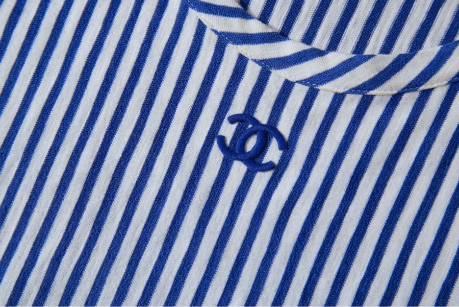 CHANEL藍白豎紋抽繩袖連衣裙-6