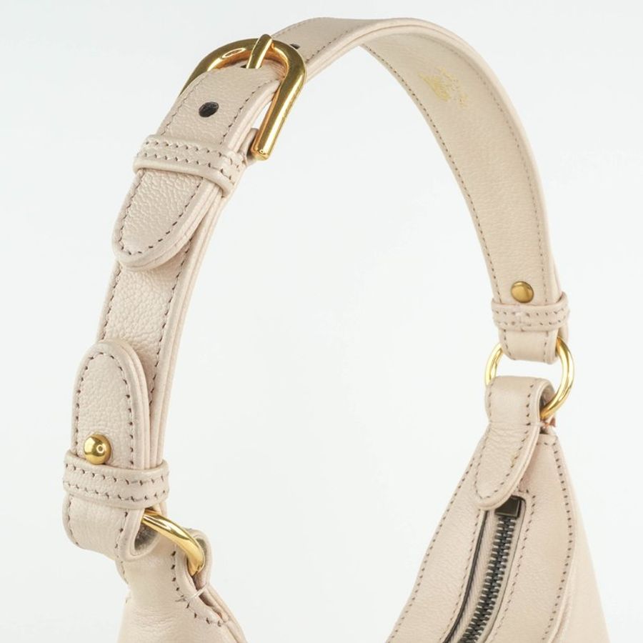 GUCCI Aphrodite Small Shoulder Bag|米白色牛皮雙 G 腋下包|奶油白質感、法式優雅日常|KÉSH 凱仕精品-10