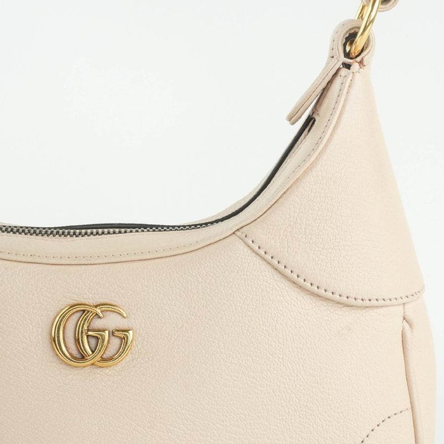 GUCCI Aphrodite Small Shoulder Bag|米白色牛皮雙 G 腋下包|奶油白質感、法式優雅日常|KÉSH 凱仕精品-13