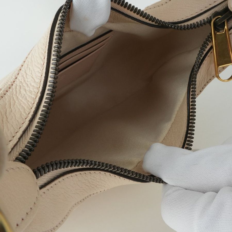 GUCCI Aphrodite Small Shoulder Bag|米白色牛皮雙 G 腋下包|奶油白質感、法式優雅日常|KÉSH 凱仕精品-19
