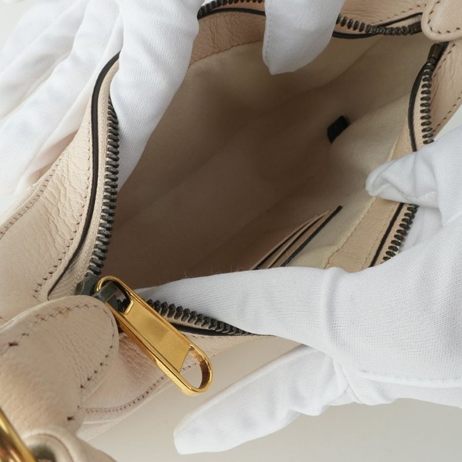 GUCCI Aphrodite Small Shoulder Bag|米白色牛皮雙 G 腋下包|奶油白質感、法式優雅日常|KÉSH 凱仕精品-20