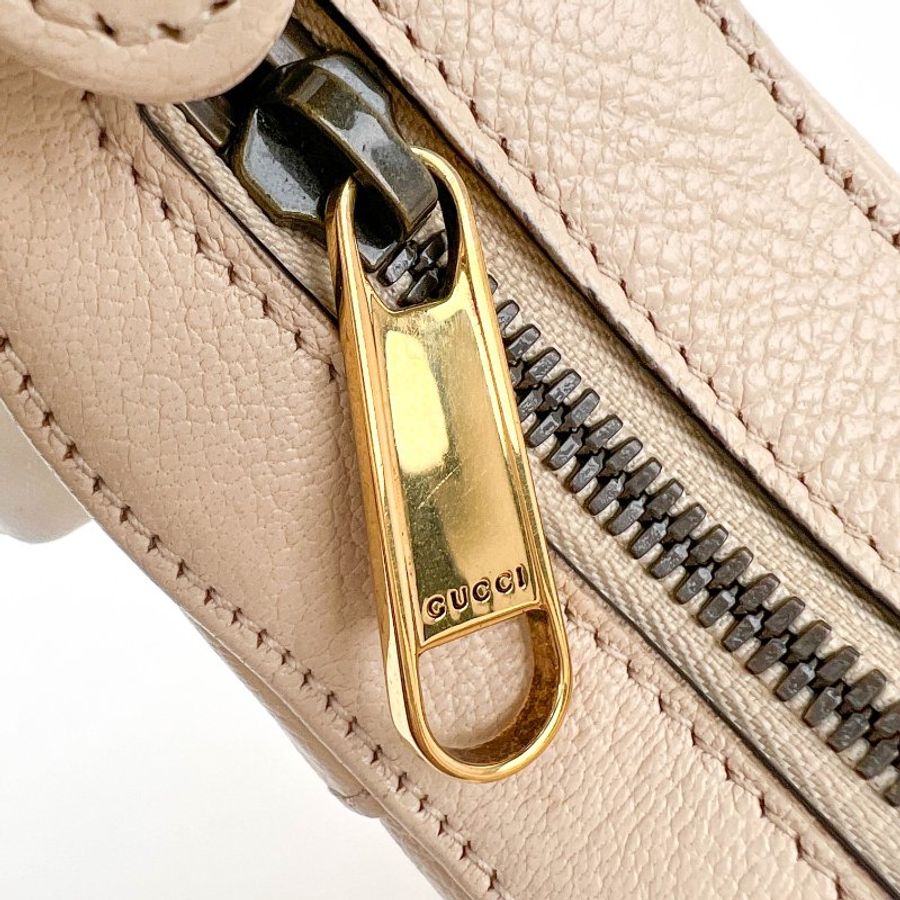 GUCCI Aphrodite Small Shoulder Bag|米白色牛皮雙 G 腋下包|奶油白質感、法式優雅日常|KÉSH 凱仕精品-24