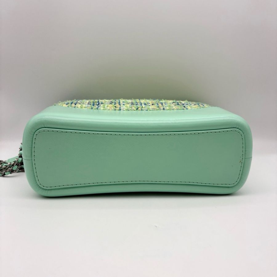 Chanel 香奈兒 中號毛呢流浪包 薄荷綠 27開有卡 尺寸28*22*8cm-4
