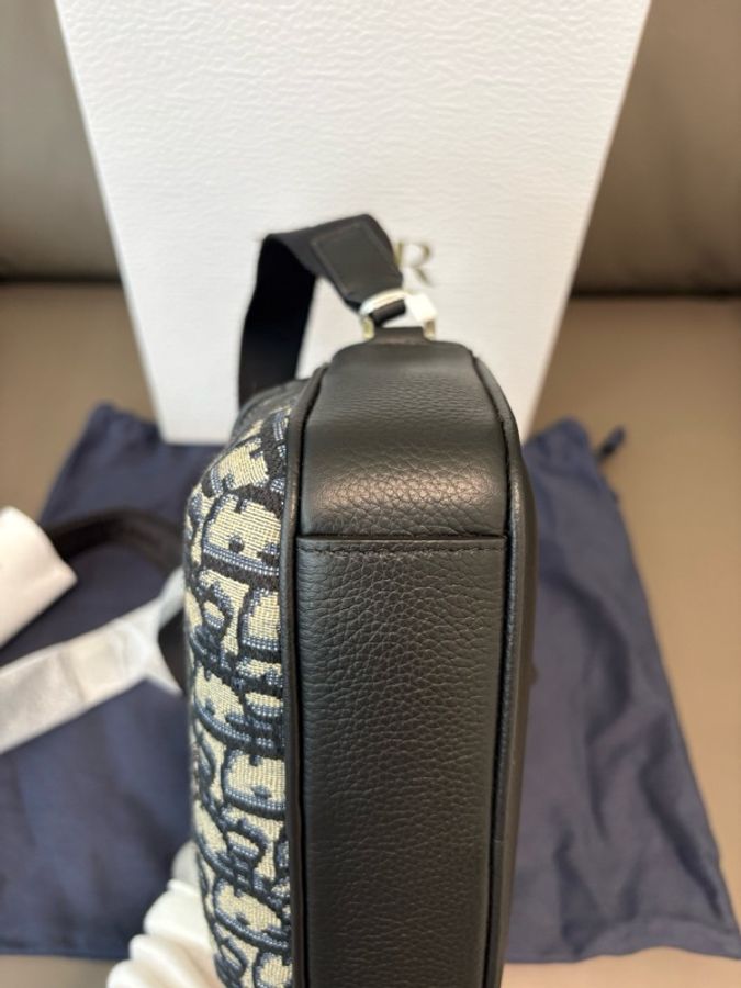 閒置未使用 DIOR迪奧 Rider Oblique老花刺繡拼皮帆郵差包-5