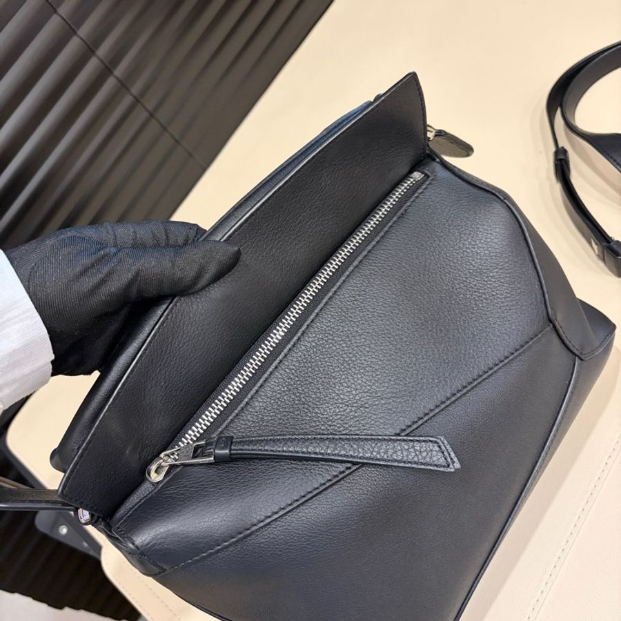 羅意威/Loewe Puzzle 手袋小號 幾個包手提包斜挎包 黑色柔軟粒面牛皮革 銀扣-6