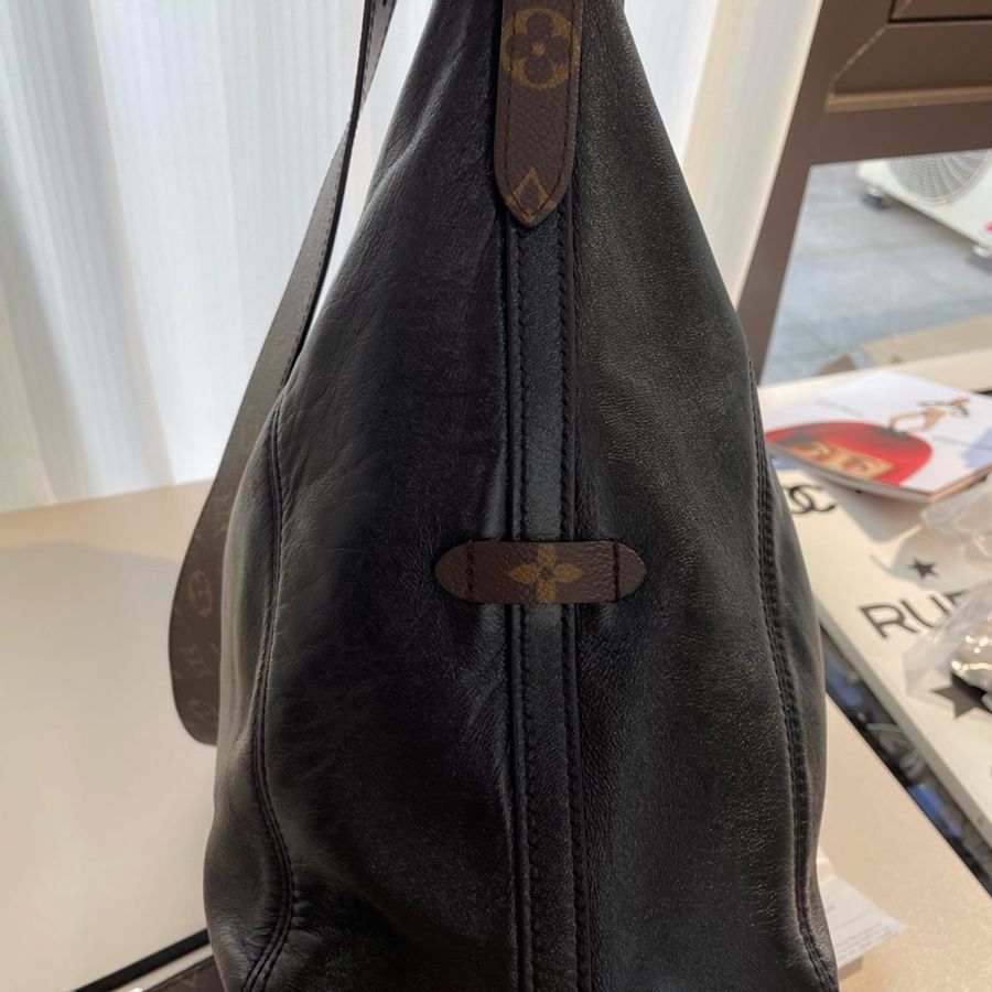Lv carryall 中號 黑武士-7