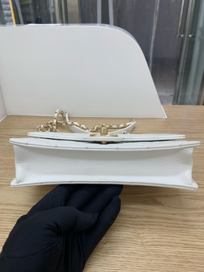 Chanel Pearl crush Flap-2