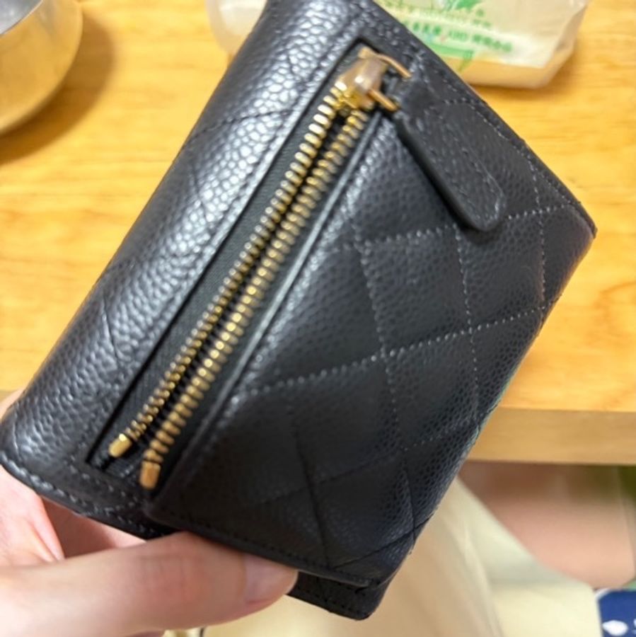 Chanel經典口蓋短夾(荔枝皮金扣-10