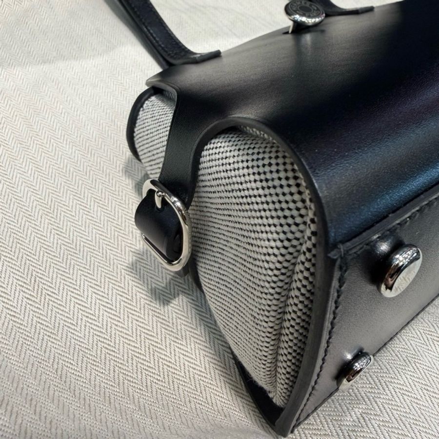 🐎Hermes愛馬仕Hermès Tablier Sellier黑色肩背包 銀扣-5