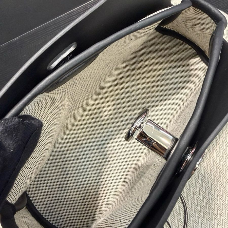 🐎Hermes愛馬仕Hermès Tablier Sellier黑色肩背包 銀扣-7