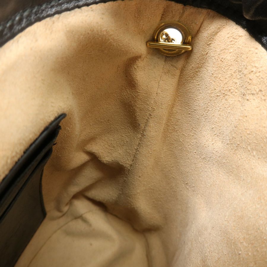 GUCCI 牛皮皮革GG Marmont Mini Bucket鏈帶肩背袋-14