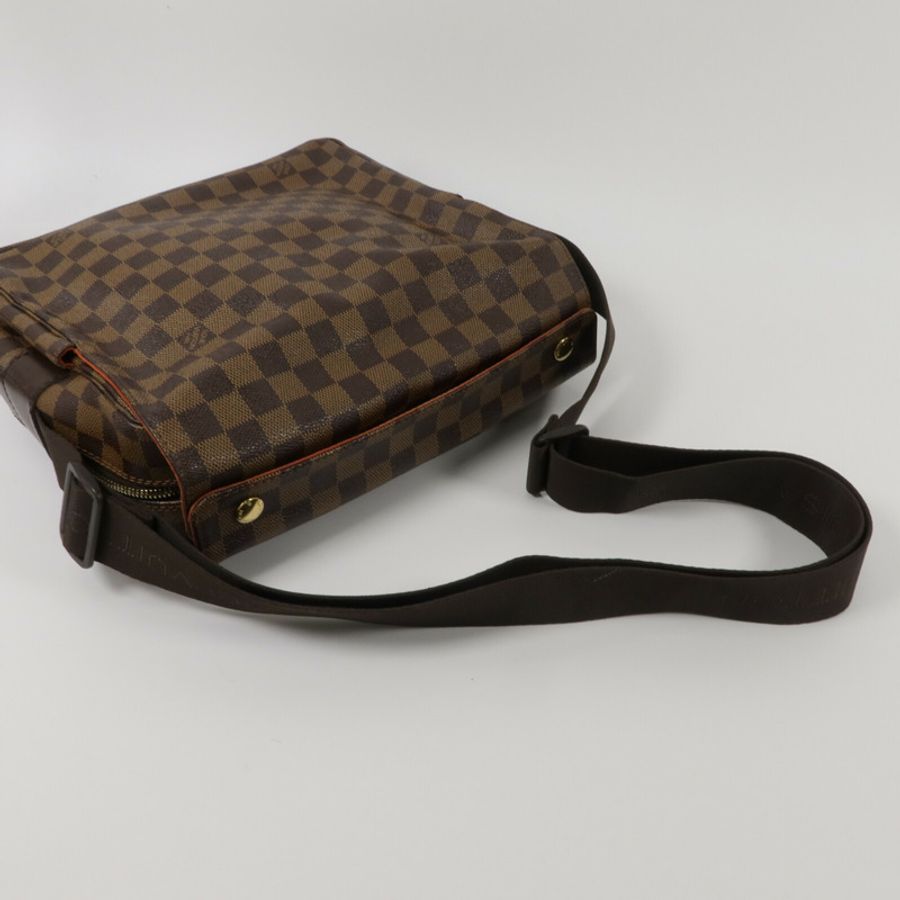 LOUIS VUITTON Damier Naviglio肩背袋-7