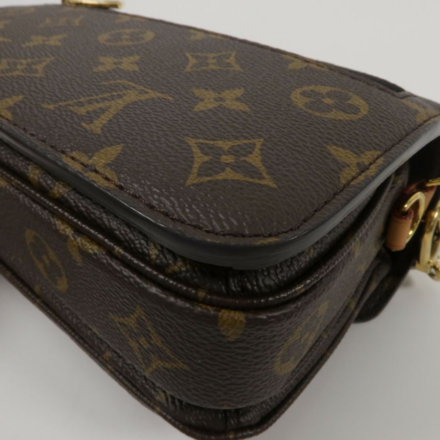 LOUIS VUITTON Monogram Pochette Metis East West金扣手挽肩背兩用袋-12