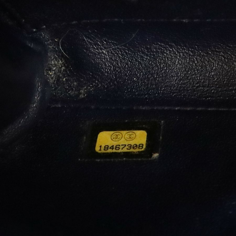 CHANEL 牛皮皮革Chain Shoulder鏈帶肩背袋-6