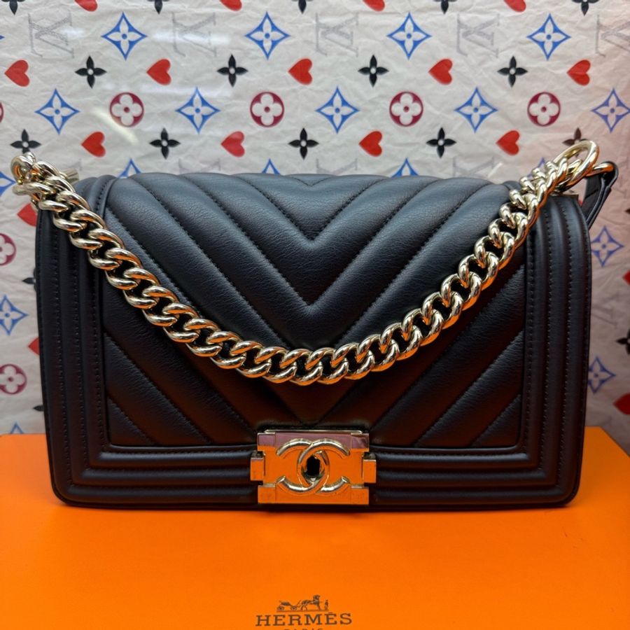CHANEL香奈兒黑金Leboy中號 29開 尺寸25*7*14.5cm-0
