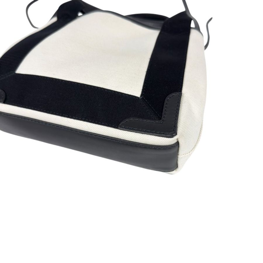 BALENCIAGA Cabas XS 2用袋-11