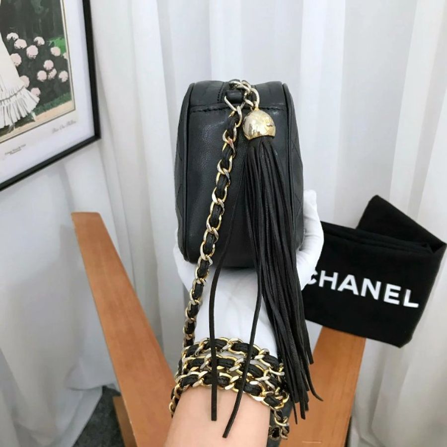 Chanel香奈兒黑金菱格紋相機鏈條包-7