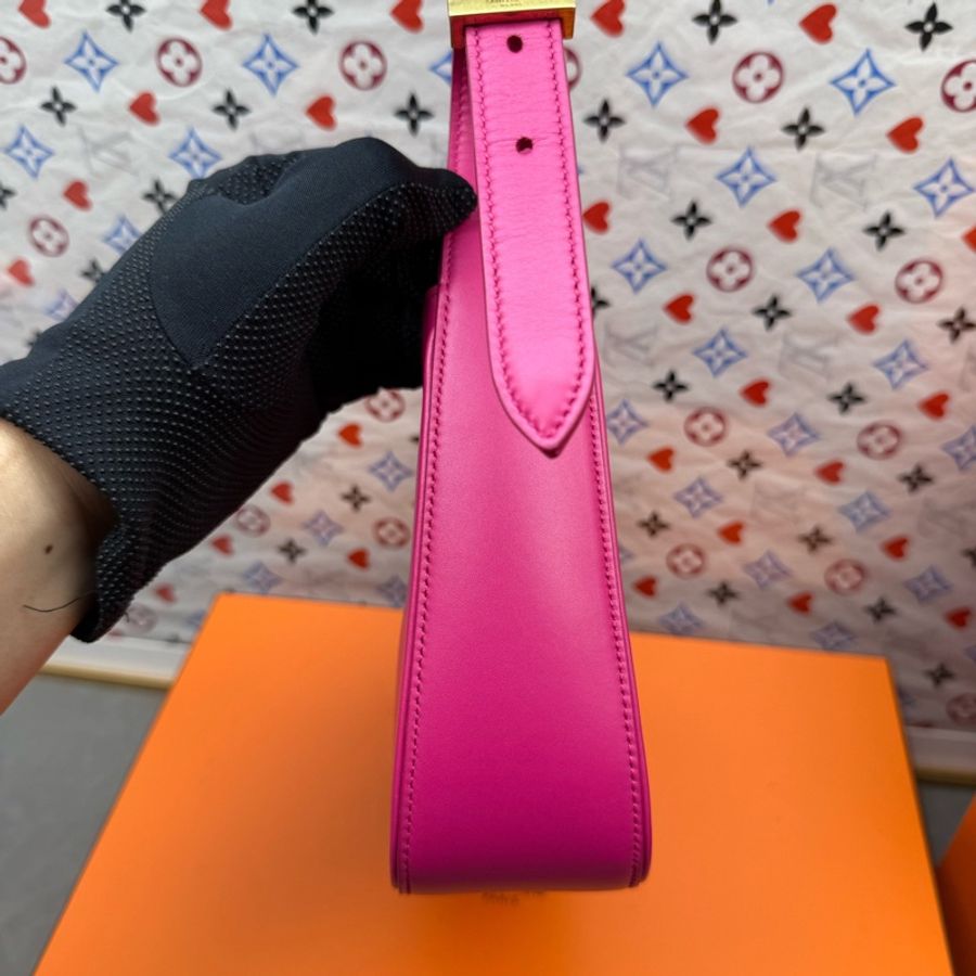 YSL聖羅蘭 Hobo腋下包 粉色小號 金扣 專櫃購入 皮質光滑 五金亮 尺寸23×16×6.5cm-3
