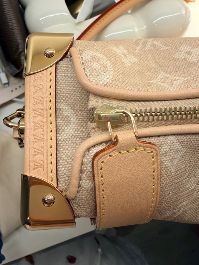 Louis Vuitton - Side Trunk GM-2