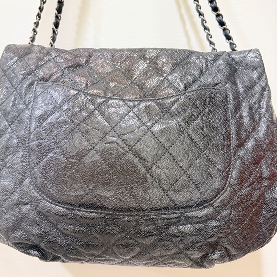 CHANEL 香奈兒 黑銀 荔枝皮 經典雙C旋轉釦 翻蓋包 機場包 慵懶隨性風格-2