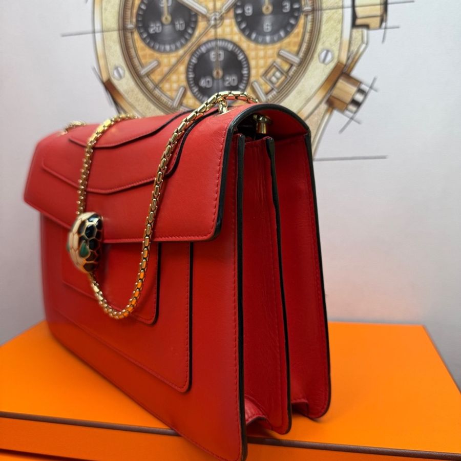 寶格麗/Bvlgari Serpenti Forever系列 ,可單肩可腋下,尺寸 27*18-2