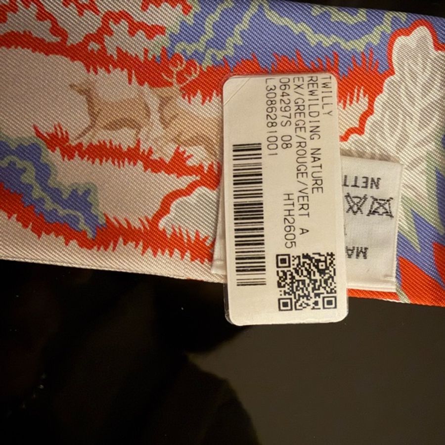 Hermes Twilly 雙面配色花鳥動物蝴蝶絲巾-5