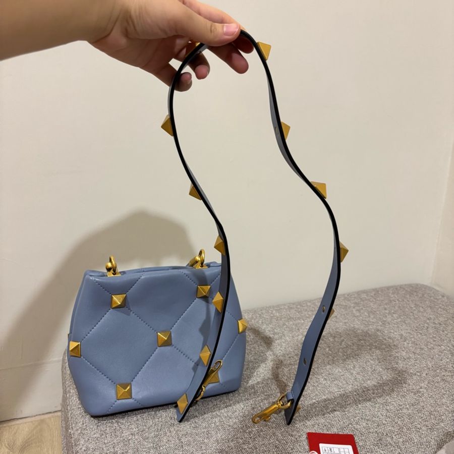 Valentino Roman Stud Small 卯釘 手提包-16