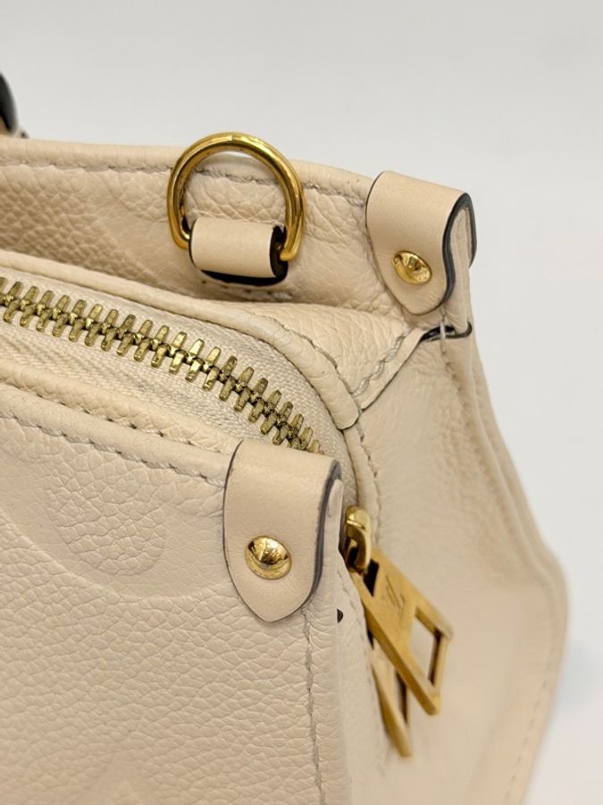 LV ONTHEGO EAST WEST 白色-10