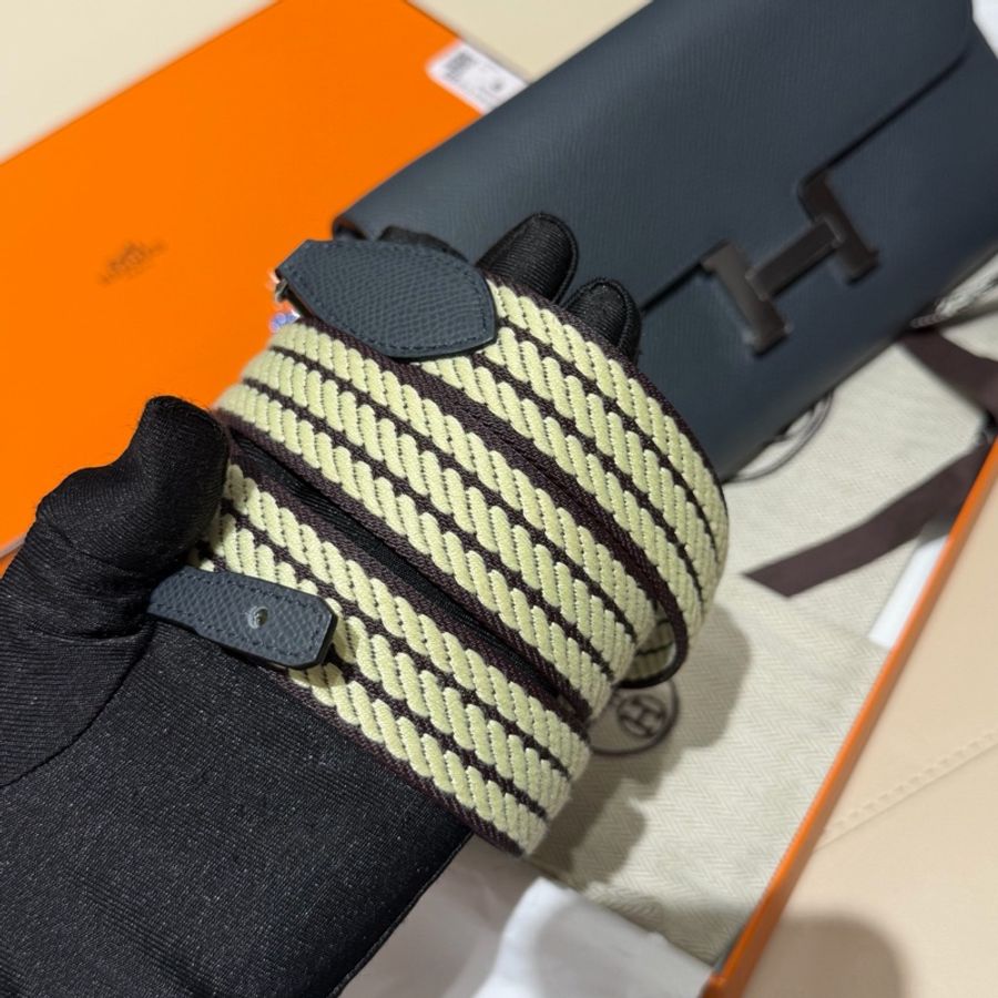 🌈Hermes🧡Constance to go🧡H0霧霾灰銀扣🌟99.5新閑置🌈Epsom皮🌟Stamp W🌟貼膜在🌟兩肩帶🌟有盒🧡constancetogo🌟constance🌟愛馬仕🌟-1