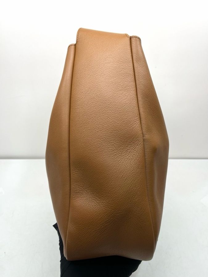 YSL 聖羅蘭 hobo水桶包大號 棕色 尺寸:長30cm 寬13cm 高31cm。-2