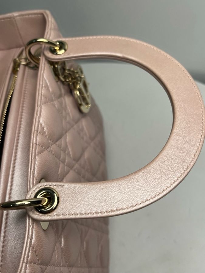 Dior 迪奧 戴妃五格 珠光粉色羊皮金扣 尺寸:底長24釐米。-16