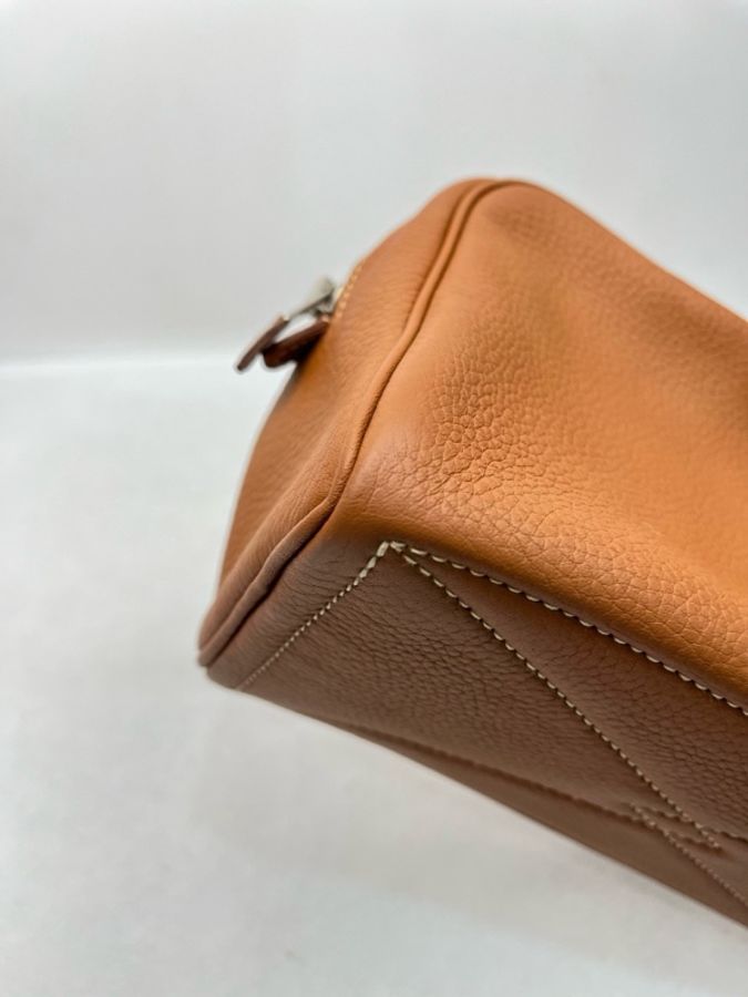 Hermes 愛馬仕 系列:手拿包 洗漱包 男女同款金棕銀扣 TC皮 框L刻 尺寸:底長19cm。-5