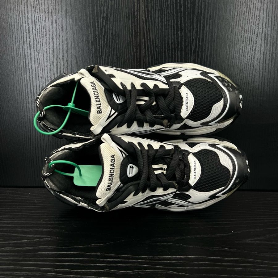 Balenciaga巴黎世家 runner 黑白 42碼-4