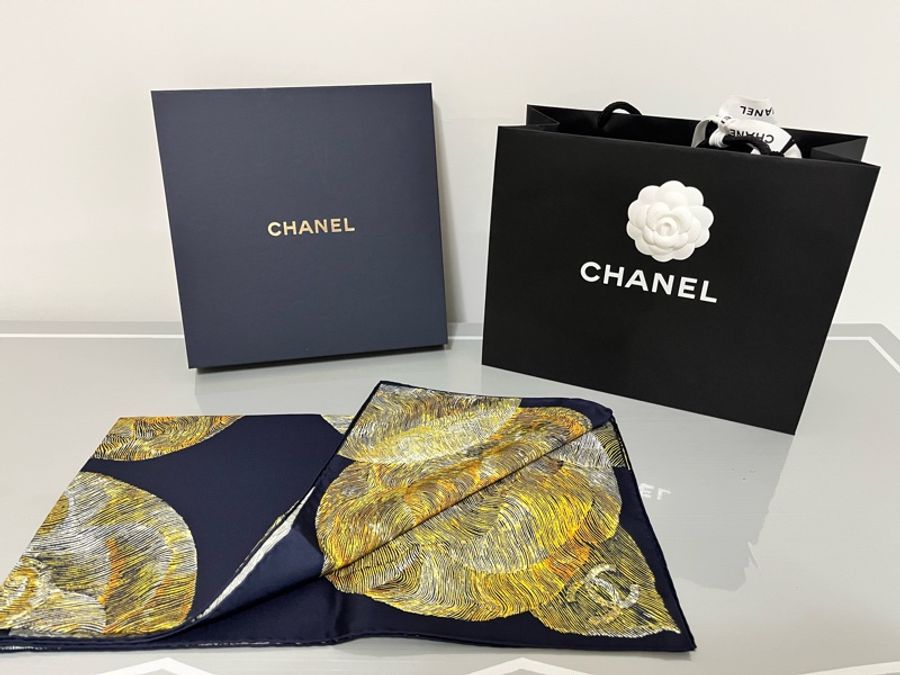 CHANEL 香奈兒 《全新》2025 VIC 中秋限定絲巾|VIP禮贈品|全新未使用|收藏推薦-16