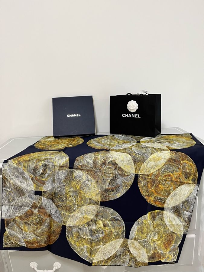 CHANEL 香奈兒 《全新》2025 VIC 中秋限定絲巾|VIP禮贈品|全新未使用|收藏推薦-34