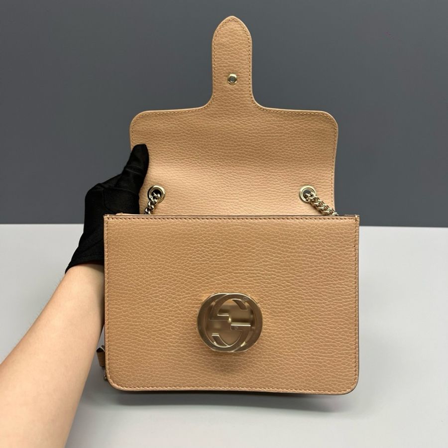 Gucci古馳 奶茶色全皮金扣小號風琴鏈條包-6