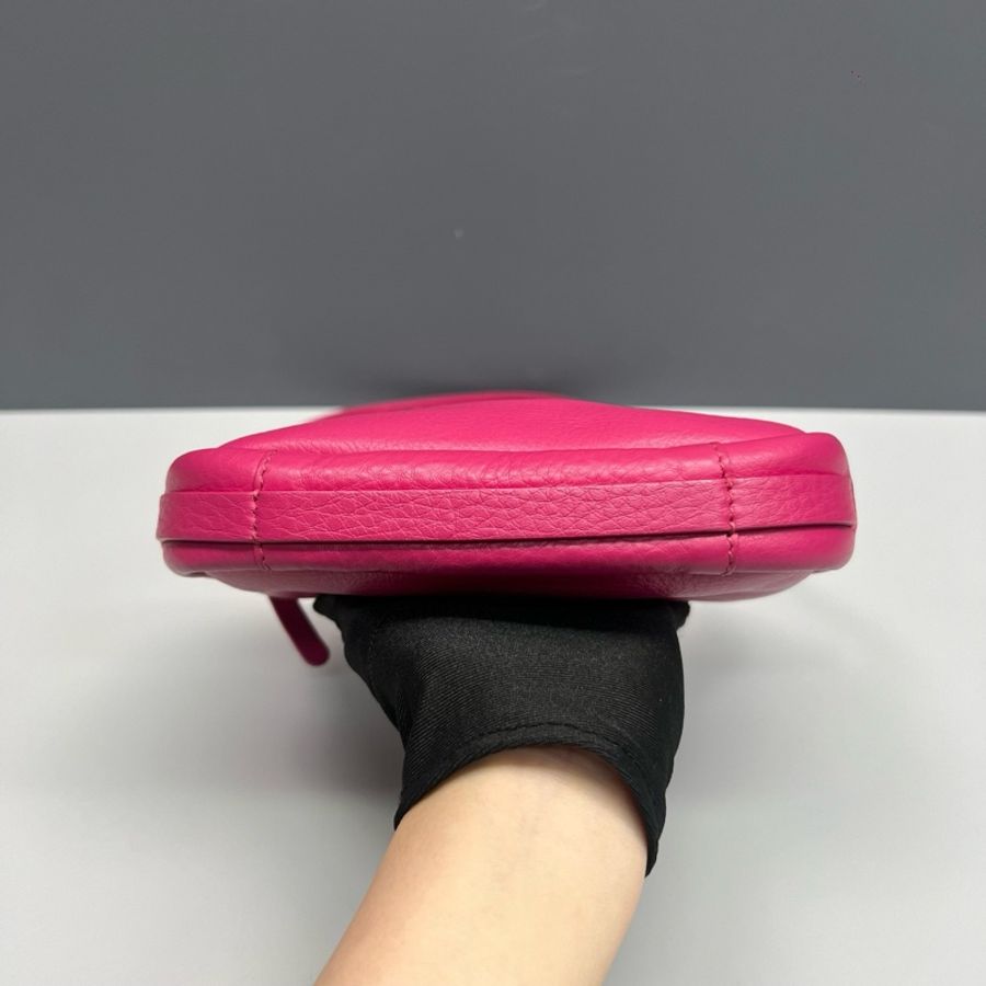 Balenciaga巴黎世家 玫紅色全皮相機包 97新-4