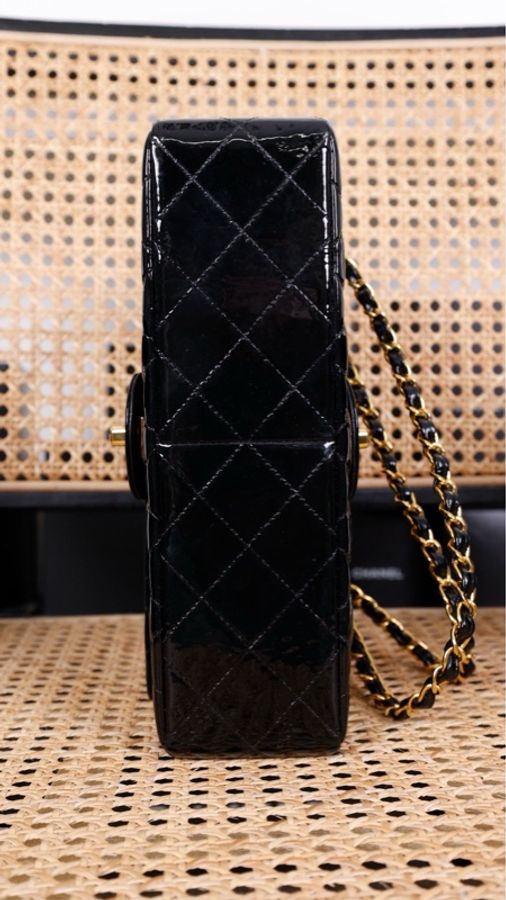 Chanel 4开黑金漆皮书包扣双子星cf中号单肩包-5