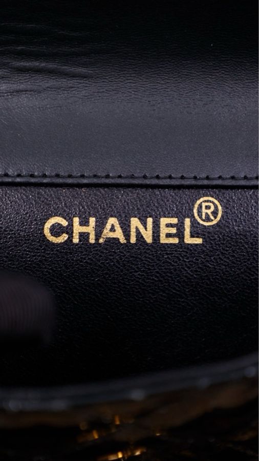 Chanel 4开黑金漆皮书包扣双子星cf中号单肩包-7