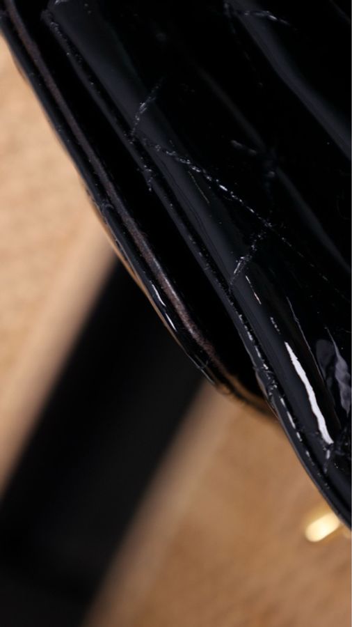 Chanel 4开黑金漆皮书包扣双子星cf中号单肩包-13