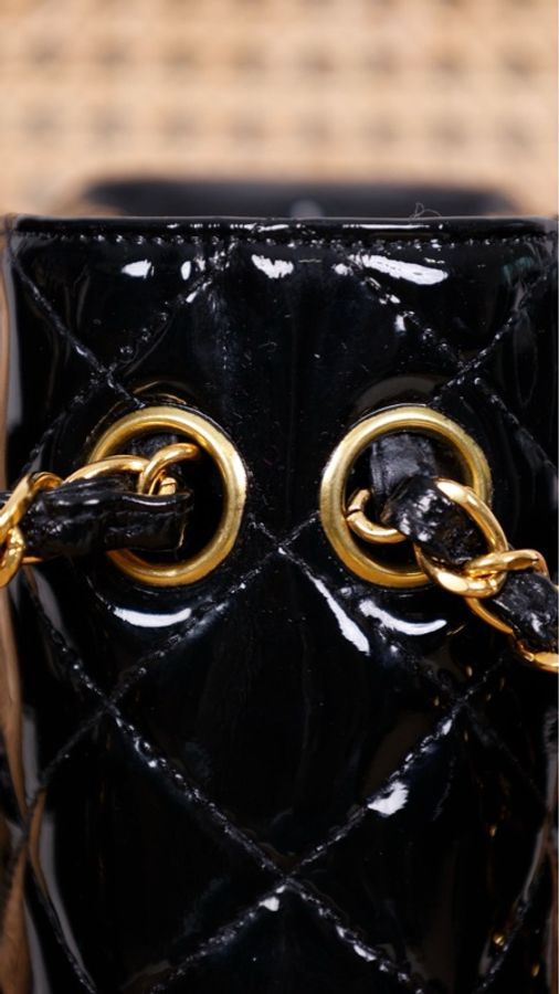 Chanel 4开黑金漆皮书包扣双子星cf中号单肩包-20