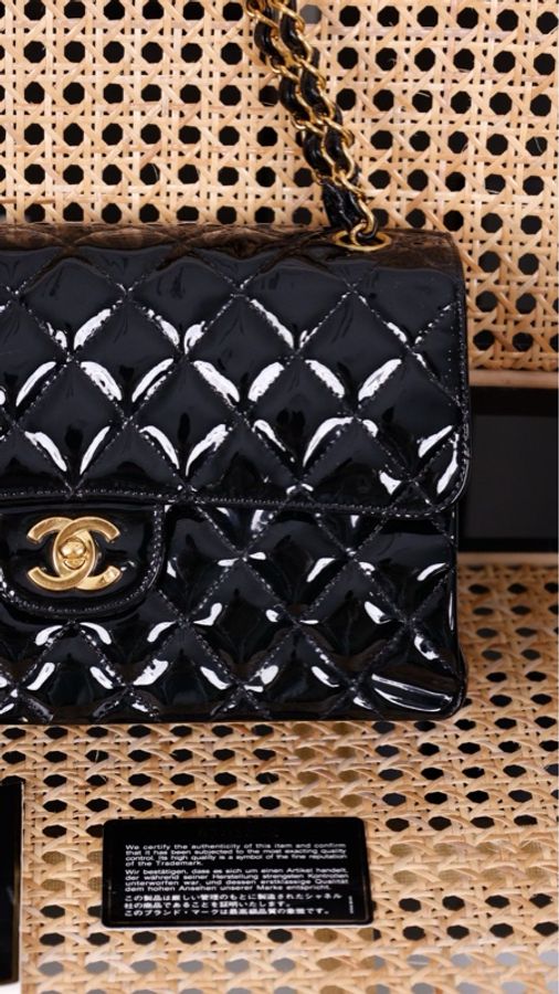 Chanel 4开黑金漆皮书包扣双子星cf中号单肩包-36