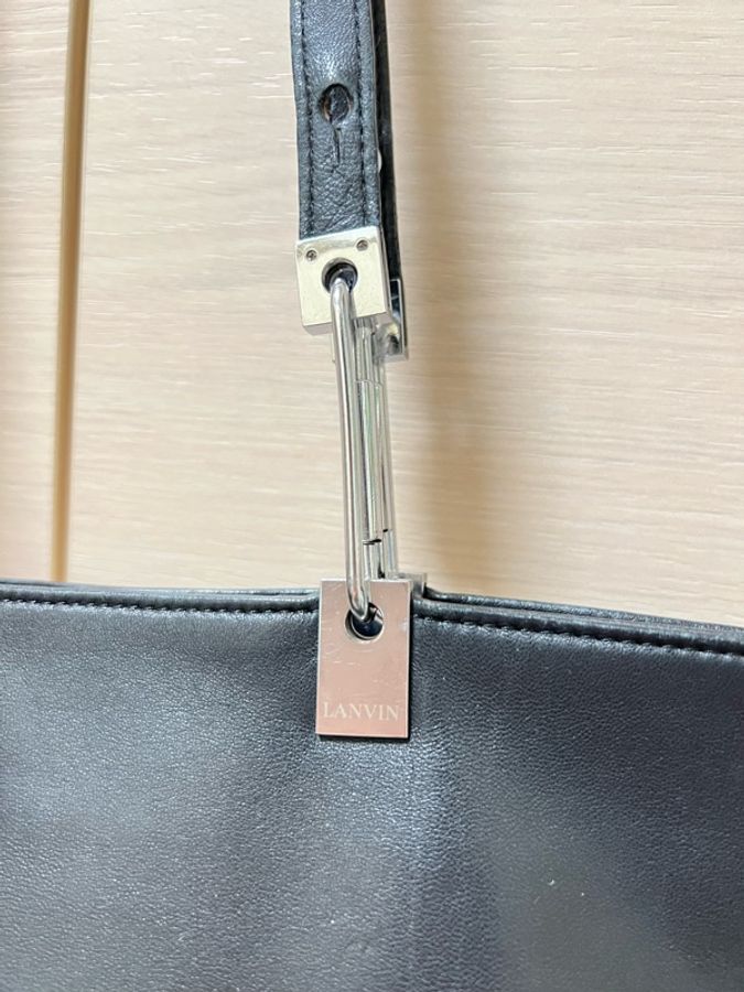 浪凡 LANVIN 黑色小羊皮托特包-19
