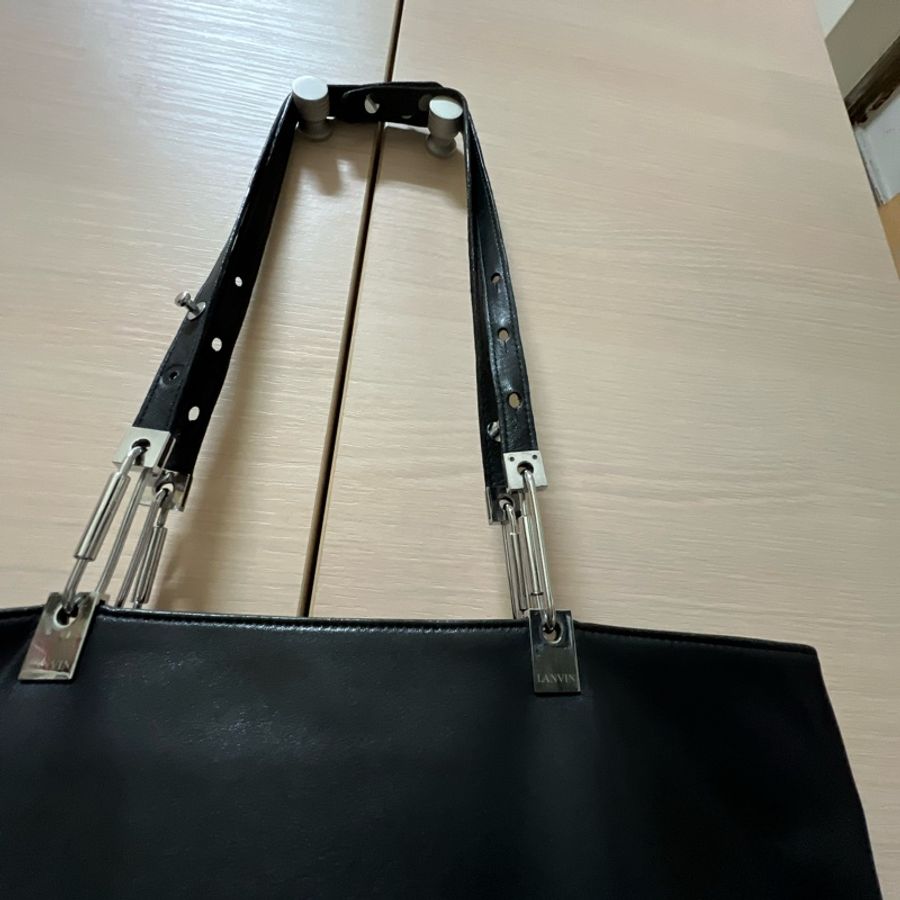浪凡 LANVIN 黑色小羊皮托特包-26