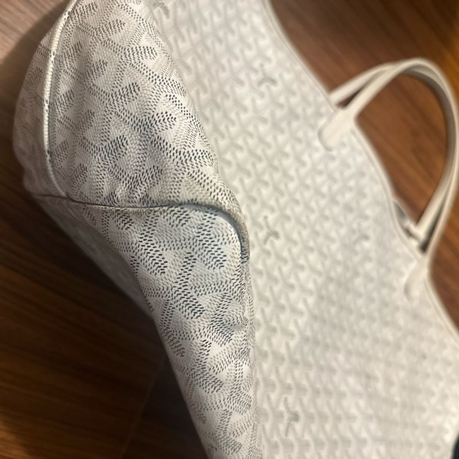 Goyard Saint LouisGM-7