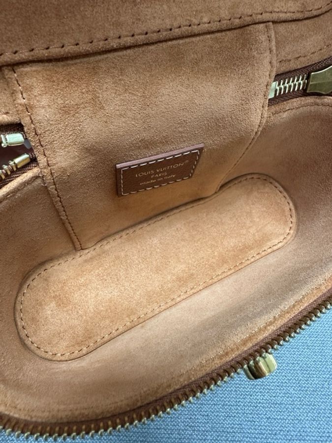 Louis Vuitton 路易威登新款盒子 附件 有肩帶.塵袋底長19。-6