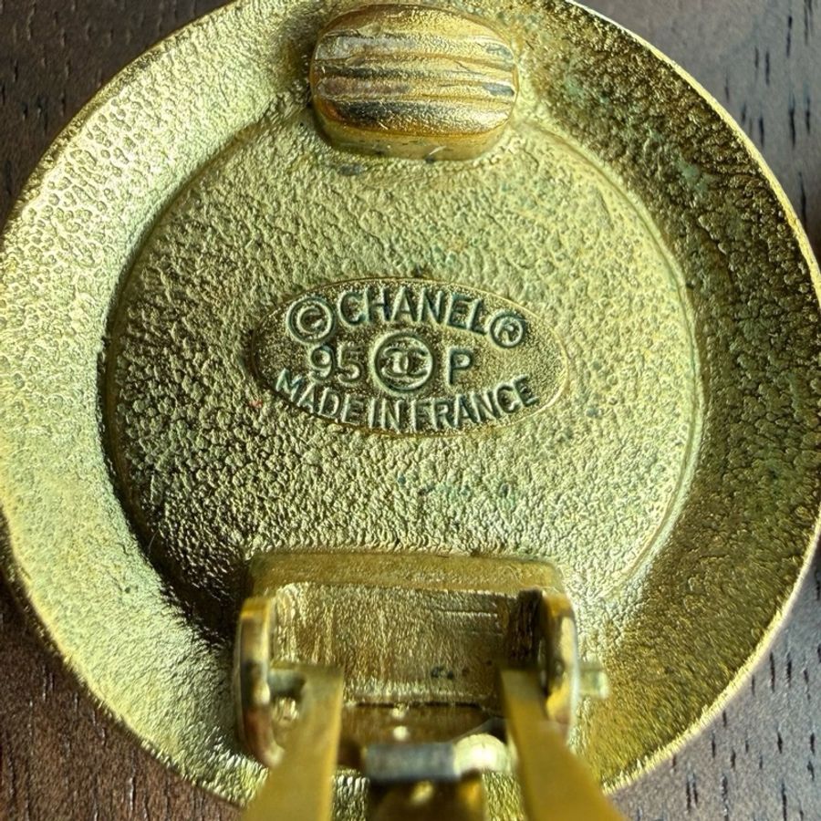 Chanel香奈兒中古黑金圓形雙C耳夾-6