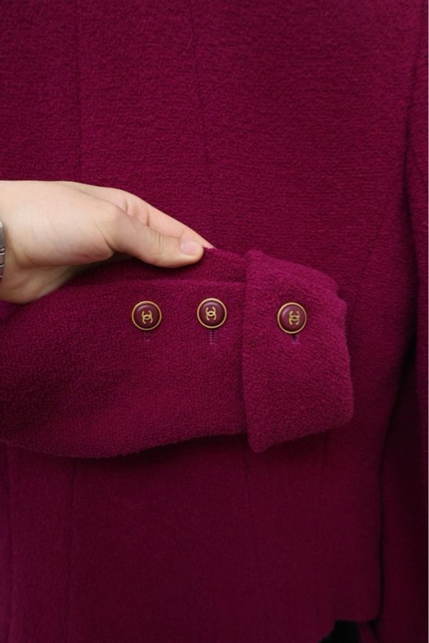 Chanel 95年梅子色金扣四口袋外套-10