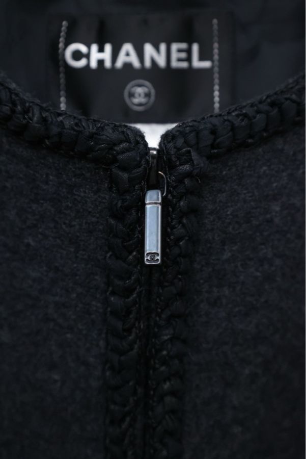 Chanel 15年灰色羊毛两口袋拉链外套-8